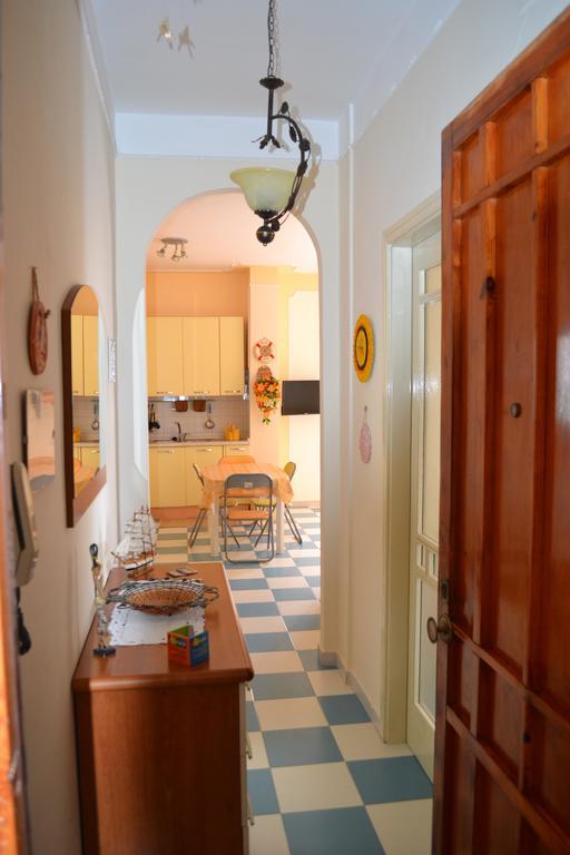 Casa Vacanze Dei Navigatori On The Sea Pontecagnano Eksteriør billede